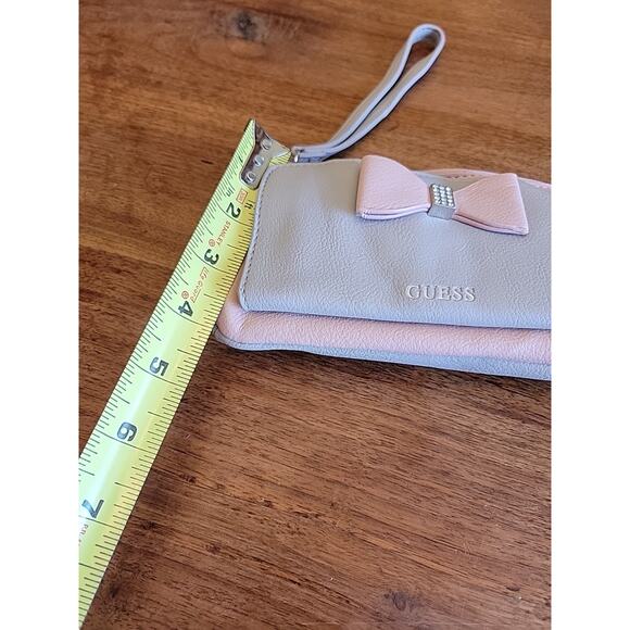 Guess Pink Gray Wristlet Wallet Bow Rhinsetone - Picture 3 of 7